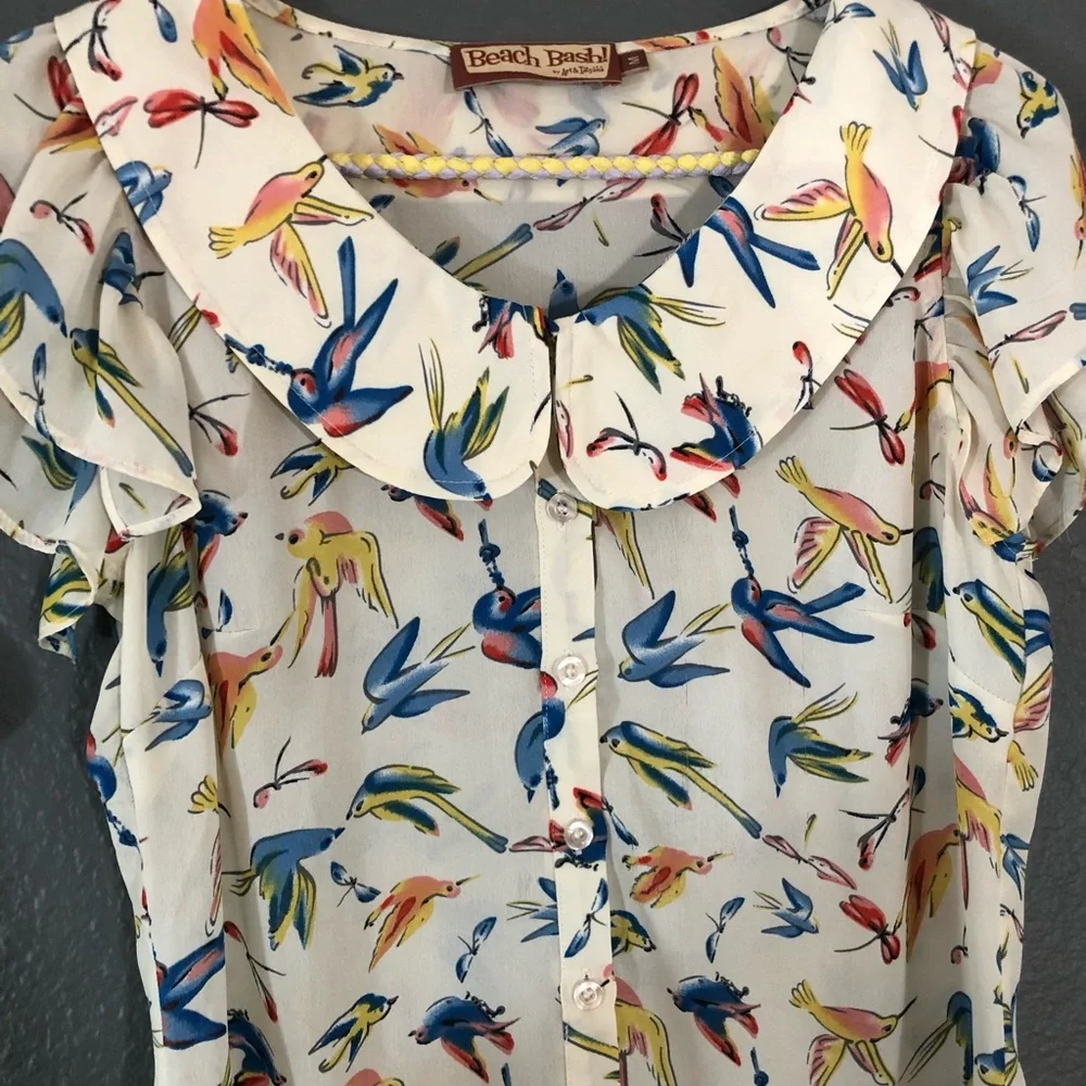 Beach Bash by Art/Tatyana Bird Button Down Top - Picture 4 of 8